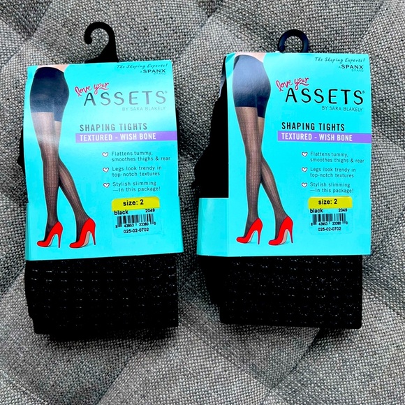 ***NWT***Bundle Pack - Spanx Assets Black Shaping Textured Tights - Picture 1 of 4